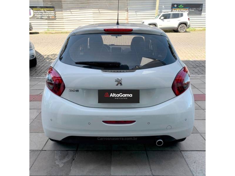 PEUGEOT - 208 - 2017/2017 - Branca - R$ 56.000,00