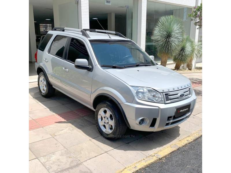 FORD - ECOSPORT - 2011/2011 - Prata - R$ 40.000,00