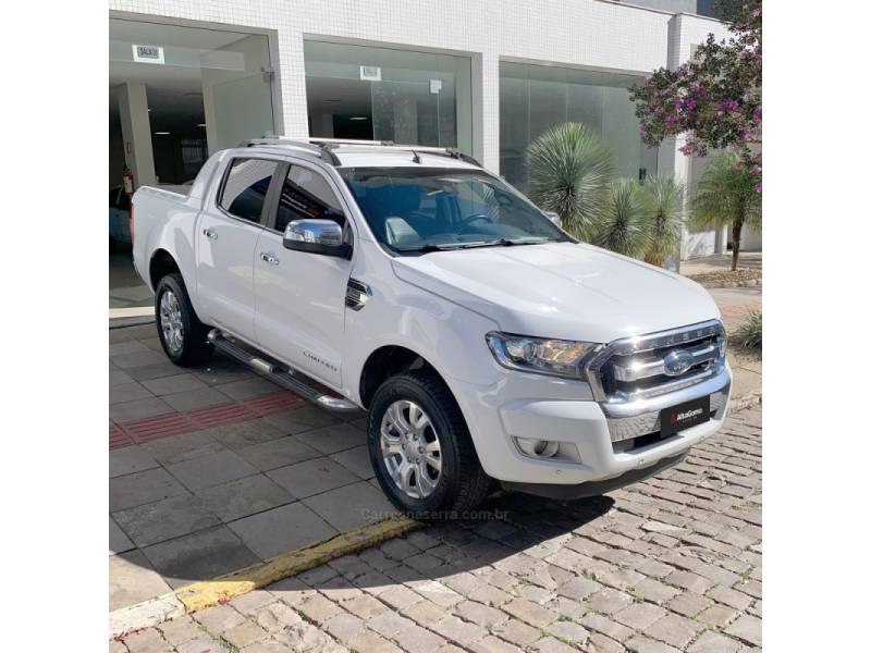 FORD - RANGER - 2017/2017 - Branca - R$ 114.000,00