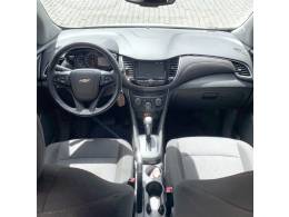 CHEVROLET - TRACKER - 2018/2018 - Branca - R$ 93.000,00