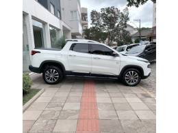 FIAT - TORO - 2018/2019 - Branca - R$ 123.000,00