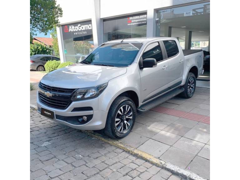 CHEVROLET - S10 - 2019/2020 - Prata - R$ 152.000,00