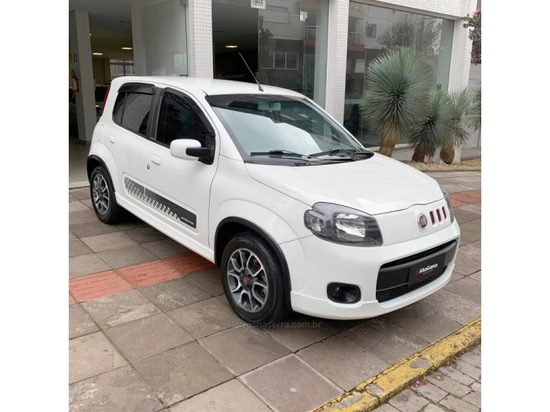 FIAT - UNO - 2013/2013 - Branca - R$ 41.000,00