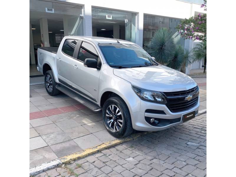 CHEVROLET - S10 - 2019/2020 - Prata - R$ 152.000,00