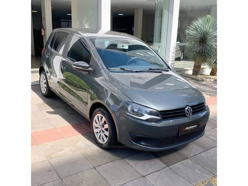 VOLKSWAGEN - FOX - 2012/2013 - Cinza - R$ 39.000,00