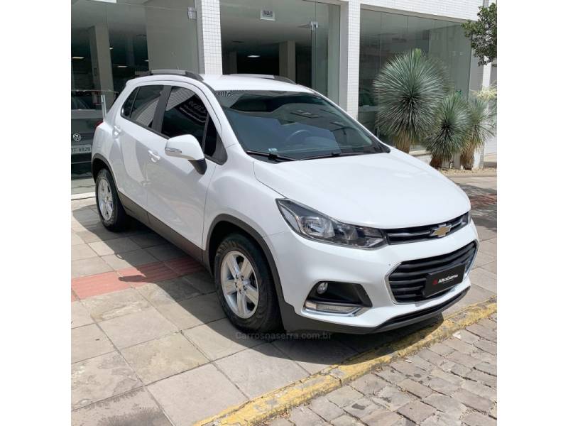 CHEVROLET - TRACKER - 2018/2018 - Branca - R$ 93.000,00