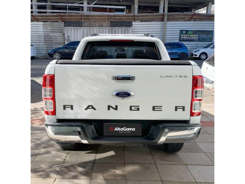 FORD - RANGER - 2017/2017 - Branca - R$ 114.000,00