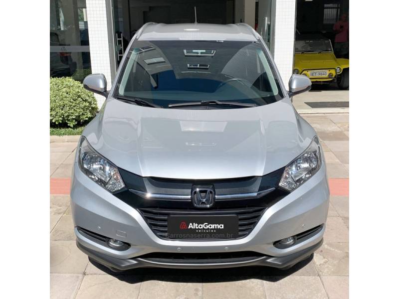 HONDA - HR-V - 2015/2016 - Prata - R$ 88.000,00