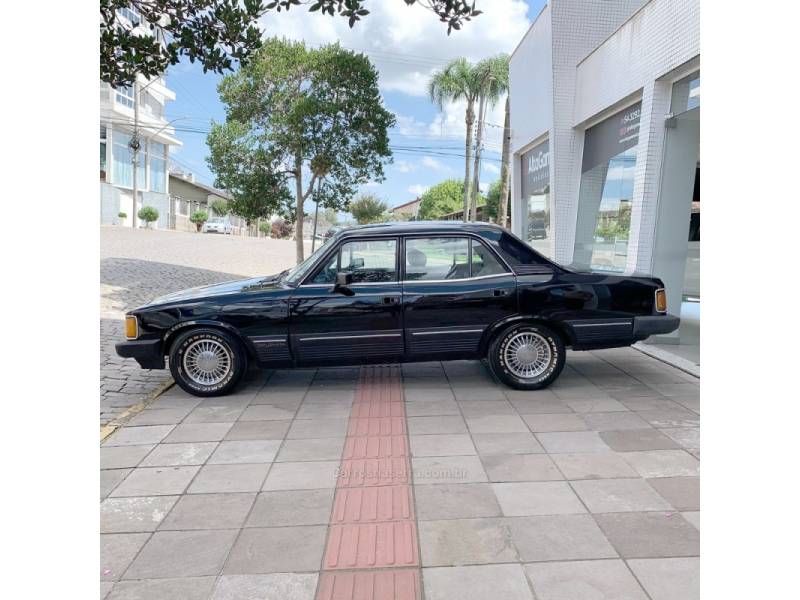 CHEVROLET - OPALA - 1987/1987 - Preta - R$ 60.000,00