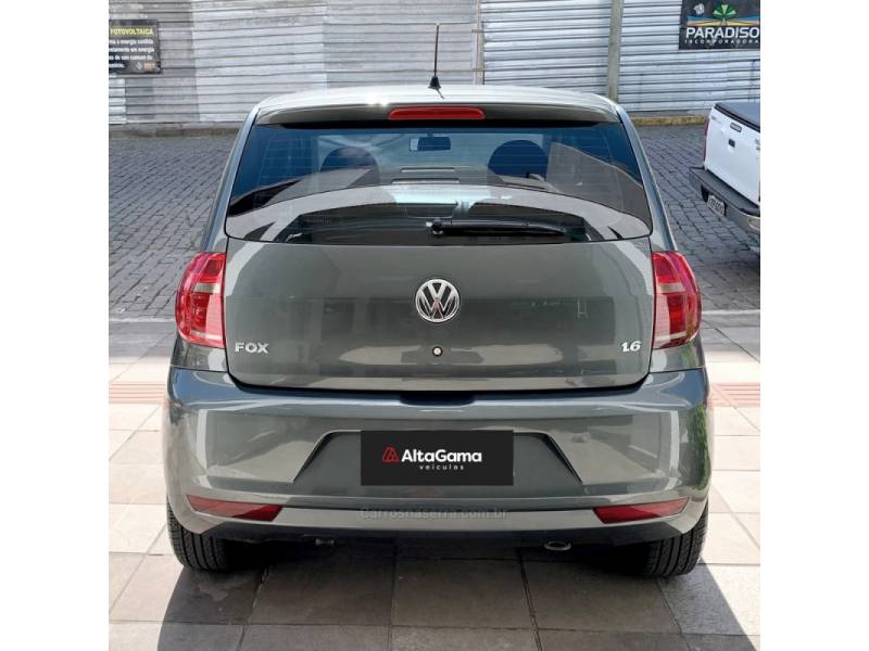 VOLKSWAGEN - FOX - 2012/2013 - Cinza - R$ 39.000,00