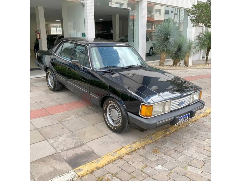 CHEVROLET - OPALA - 1987/1987 - Preta - R$ 60.000,00