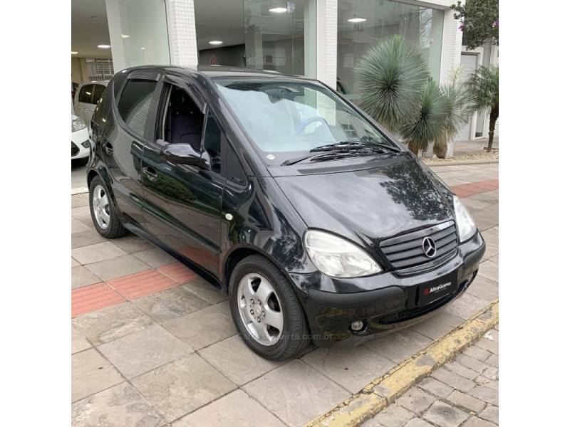 MERCEDES-BENZ - CLASSE A - 2000/2000 - Preta - R$ 12.000,00