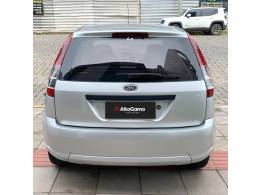 FORD - FIESTA - 2007/2008 - Prata - R$ 28.000,00