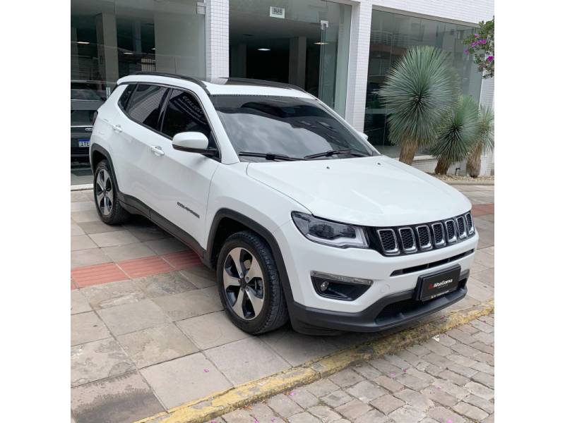 JEEP - COMPASS - 2017/2018 - Branca - R$ 105.000,00