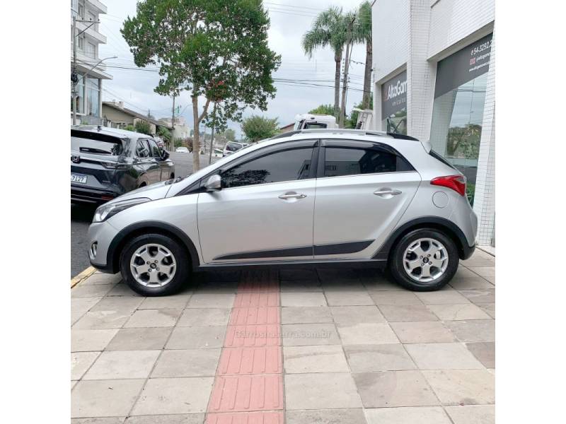 HYUNDAI - HB20X - 2014/2014 - Prata - R$ 59.000,00