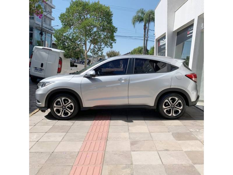 HONDA - HR-V - 2015/2016 - Prata - R$ 88.000,00