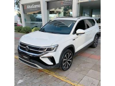 VOLKSWAGEN - TAOS - 2021/2022 - Branca - R$ 159.000,00