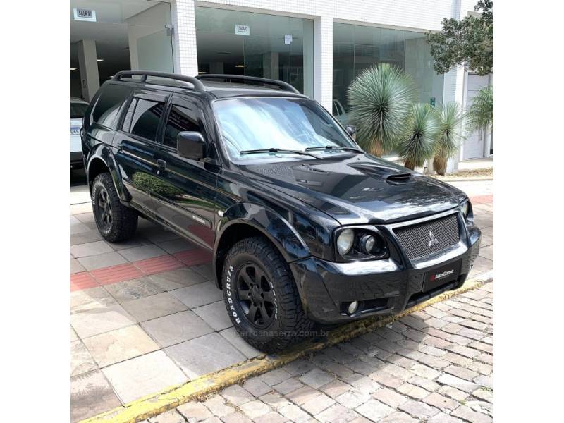 MITSUBISHI - PAJERO SPORT - 2008/2009 - Preta - R$ 65.000,00