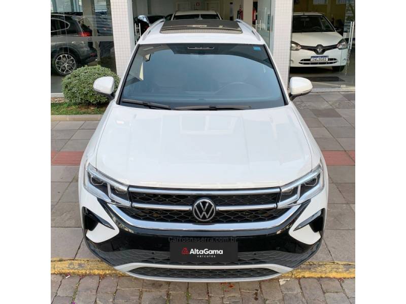 VOLKSWAGEN - TAOS - 2021/2022 - Branca - R$ 159.000,00