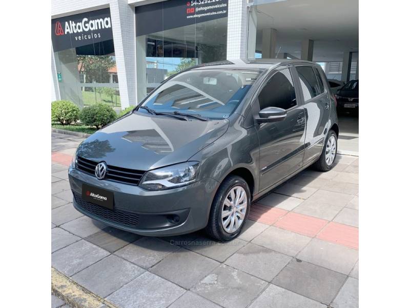 VOLKSWAGEN - FOX - 2012/2013 - Cinza - R$ 39.000,00