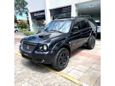 MITSUBISHI - PAJERO SPORT - 2008/2009 - Preta - R$ 65.000,00